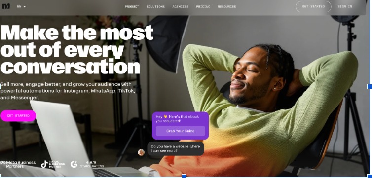 Man relaxing while using conversational marketing automation software for messaging platforms like Instagram and WhatsApp
